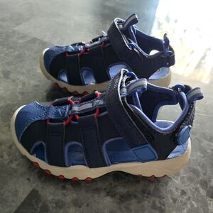 Cat & Jack Little Boys Size 9 Blue Teri Dual Strap Apparel Water Shoes
